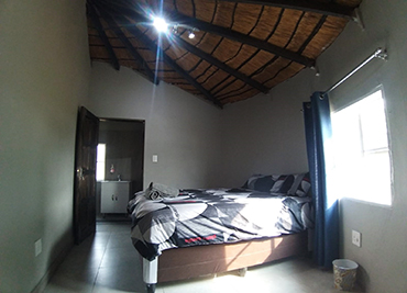 Chalet-2-Bedroom-4-sleeper