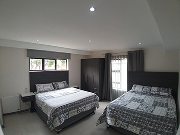 Chalet 3 Bedroom - 6 sleeper
